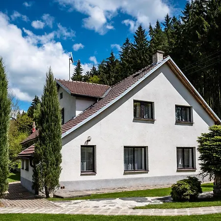 Malovidy By Interhome * Rataje nad Sázavou