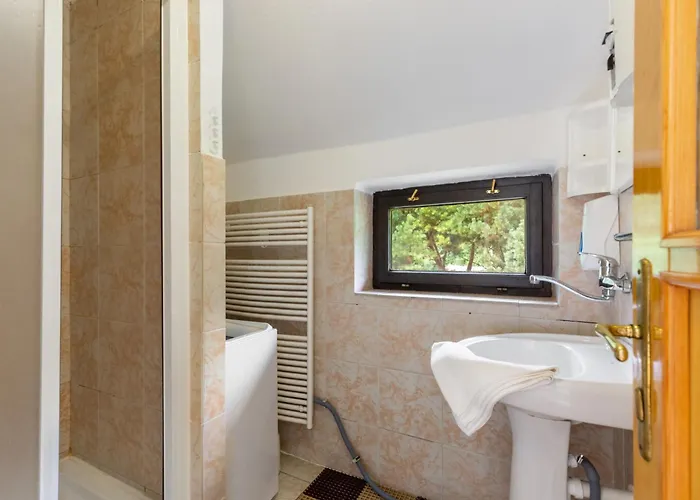 Vakantiehuis Malovidy By Interhome *