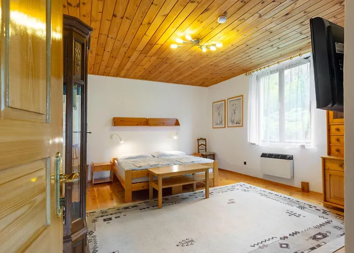 Vakantiehuis Malovidy By Interhome