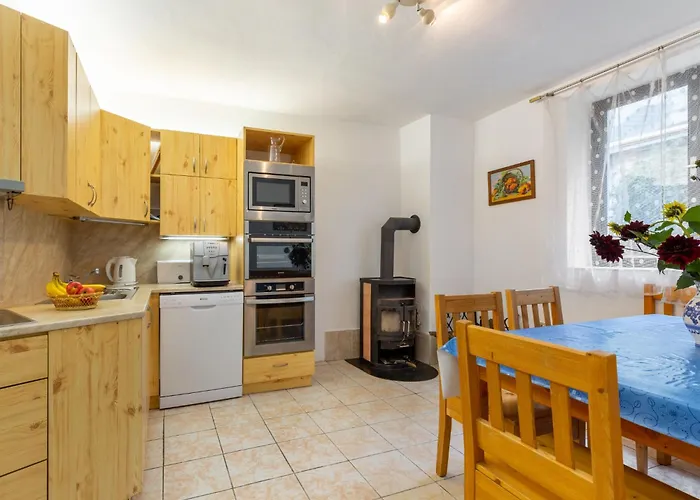 Malovidy By Interhome * Rataje nad Sázavou