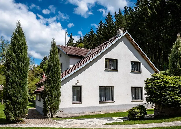 Malovidy By Interhome * Rataje nad Sazavou